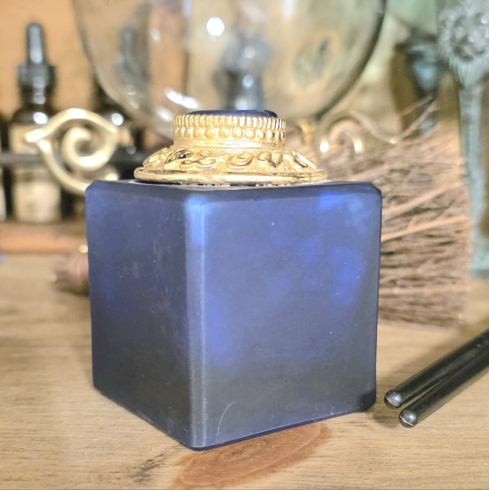 COBALT BLUE FROSTED GOLD DESIGN INKWELL